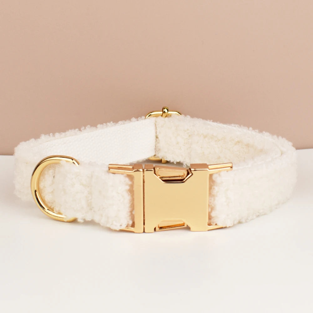 Handgefertigtes gestricktes Hundehalsband &amp; Leinen-Set — Personalisierte gewebte Accessoires für Herbst, Winter &amp; Weihnachten 