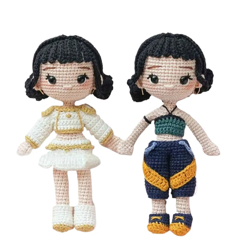 ⭐ Handgehäkelte Puppe Zoey | Fertige Amigurumi Baumwoll-Puppe | Deko & Spielzeug