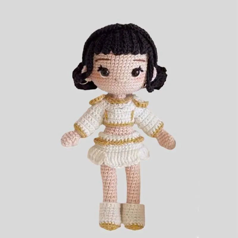 ⭐ Handgehäkelte Puppe Zoey | Fertige Amigurumi Baumwoll-Puppe | Deko & Spielzeug