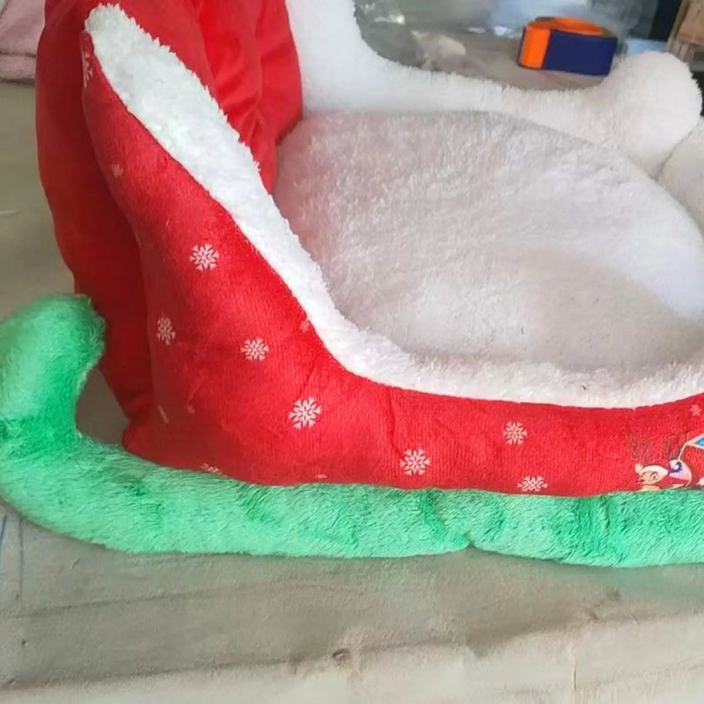 ⭐ Weihnachtsschlitten Hundebett & Katzenbett | Plüsch Schlafplatz 68cm | Santa Deko Design