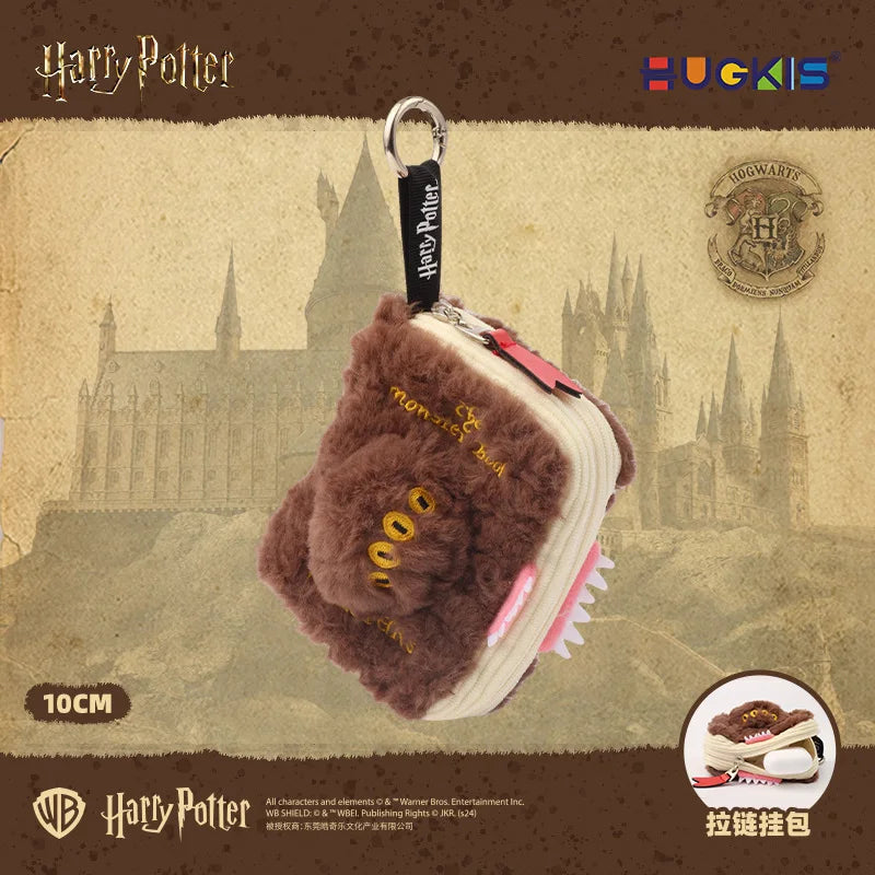 ⭐Harry Potter Monsterbuch der Monster Plüsch | Kuscheliges Kissen & Anhänger | Magisches Geschenk